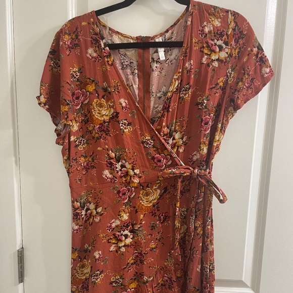 Wrap dress - Picture 1 of 1